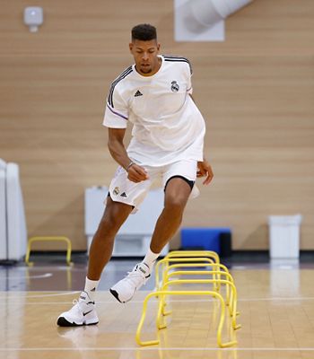 entrenamiento del real madrid de baloncesto