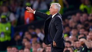 Ancelotti é o terceiro treinador com mais vitórias na história do clube