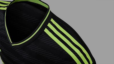 tercera camiseta de la temporada 2022-23