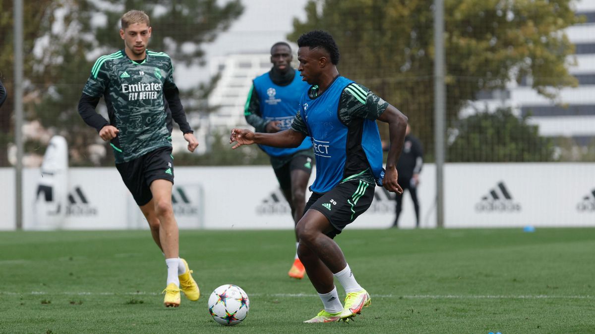 Último entrenamiento antes del partido contra el Leipzig| Real Madrid C.F.