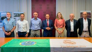 Presentación de la nueva escuela sociodeportiva de la Fundación Real Madrid con Novo Chiclana