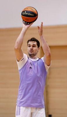 entrenamiento del real madrid de baloncesto