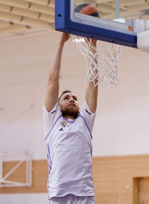 entrenamiento del real madrid de baloncesto