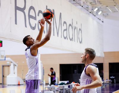 entrenamiento del real madrid de baloncesto