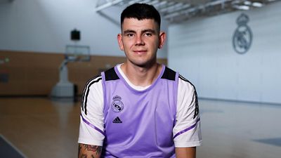 Deck: “Queremos sumar títulos y ya estamos concentrados en la Supercopa”