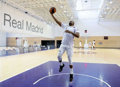 entrenamiento del real madrid de baloncesto