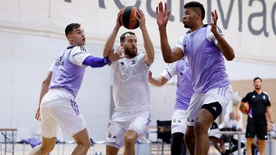 Último entrenamiento antes de viajar a Sevilla para la Supercopa