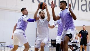 Último entrenamiento antes de viajar a Sevilla para la Supercopa
