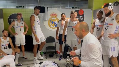 Las emotivas palabras de Chus Mateo a sus jugadores tras ganar la Supercopa