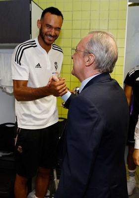 la celebración de los campeones en el vestuario