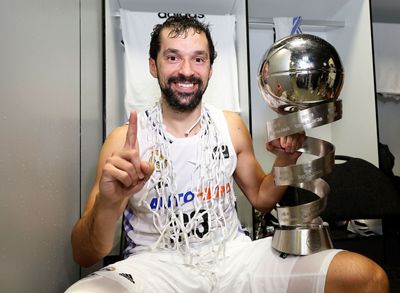 la celebración de los campeones en el vestuario