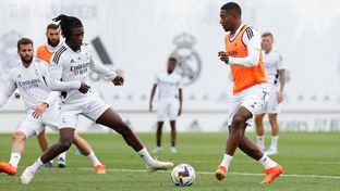 Weitere Trainingseinheit in der Real Madrid Stadt