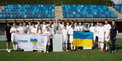 encuentro del presidente y lunin con un grupo de niños ucranianos
