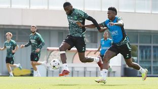 Letzte Trainingseinheit vor dem Spiel gegen Schachtar