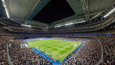 Looking to cement top spot at the Bernabéu