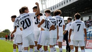 Convincing win for the under-19s sees them take top spot in their group