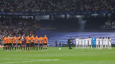 Minuto de silencio antes del Real Madrid-Shakhtar
