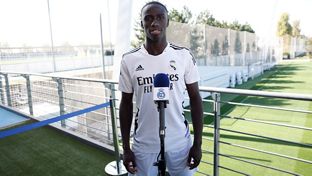 Mendy: 'Queremos ganhar o Clássico e vamos dar tudo por tudo'