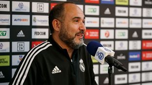 Chus Mateo: “We're expecting a tough game against Olympiacos”