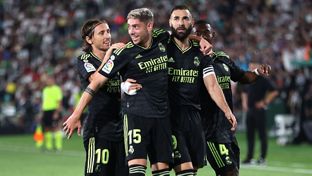 O líder vence em Elche