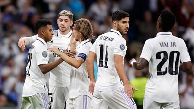 5-1: Goleada e a caminho dos oitavos como primeiro do grupo