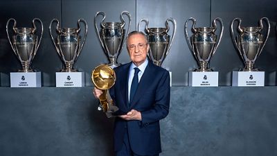 Real Madrid und Präsident Florentino Pérez, mit den Globe Soccer Awards 2022 ausgezeichnet