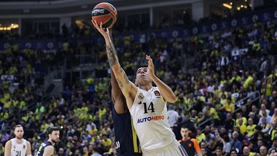 71-85: Gran victoria del Madrid en Estambul