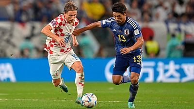 Modrić’s Croatia win penalty shoot-out to make quarter-finals