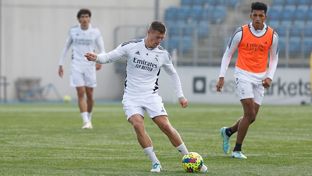 Die Mannschaft trainierte in der Real Madrid Stadt
