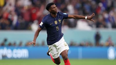 1-2: Golazo de Tchouameni en el pase de Francia a semifinales