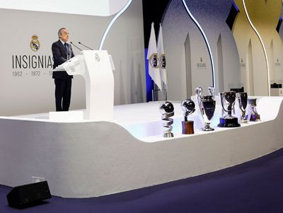 discurso del presidente durante el acto de entrega de insignias 2022