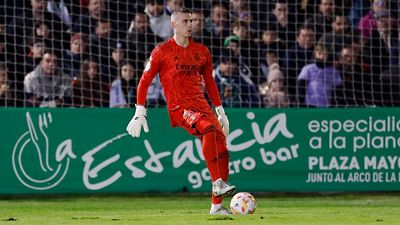 Lunin: 'Estoy contento por la portería a cero, es el trabajo de todo el equipo'