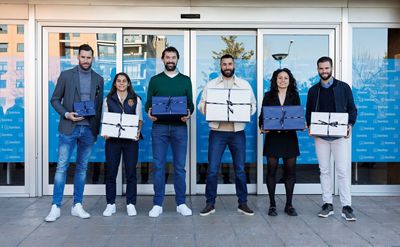 los entrenadores y los capitanes del real madrid visitan los hospitales sanitas la zarzuela y sanitas la moraleja