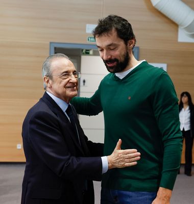 las plantillas de fútbol y baloncesto celebraron la comida de navidad