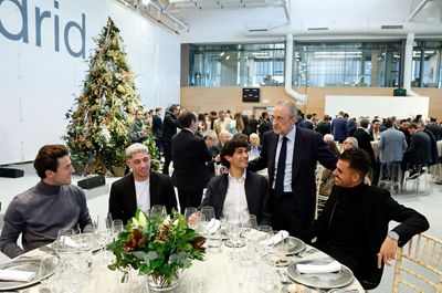 las plantillas de fútbol y baloncesto celebraron la comida de navidad