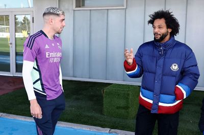 marcelo visita al equipo en la ciudad real madrid