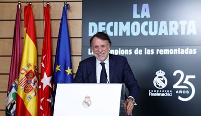 presentación del libro la decimocuarta la champions de las remontadas