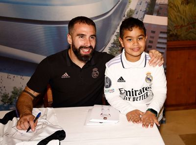 acto de firmas en mallorca