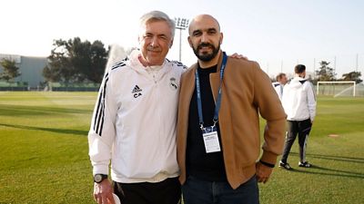 Walid Regragui visitó al equipo