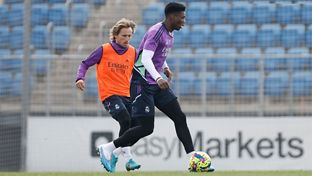Dernier entraînement avant la réception d'Elche
