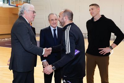 florentino pérez y josé bogas firmaron el acuerdo de colaboración para las escuelas de la fundación