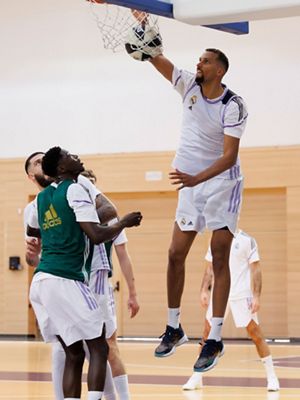 entrenamiento del real madrid de baloncesto