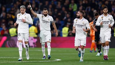 Real Madrid premiere world champions badge
