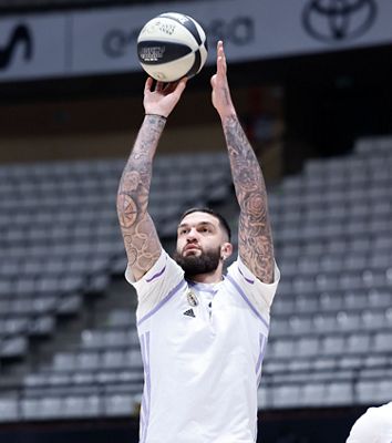 entrenamiento del real madrid de baloncesto