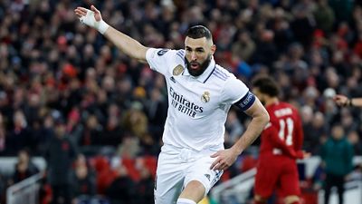 Benzema: 'I would like to dedicate this match to our honorary president, Amancio,'