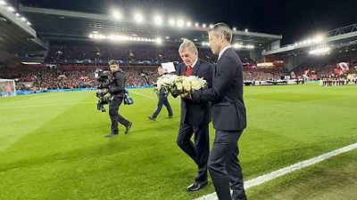 Inside Real Madrid: “Nunca caminarás solo”. Precioso homenaje del Liverpool a Amancio con el respeto de Anfield