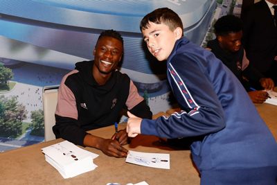 acto de firmas en sevilla