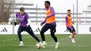 O plantel continua a preparar o jogo contra o Espanhol