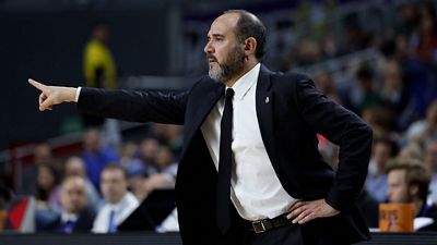 Chus Mateo: “We improved as the game went on'