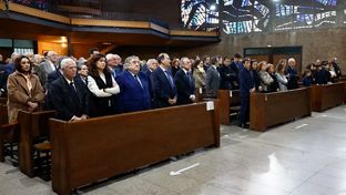 Misa funeral por Amancio Amaro
